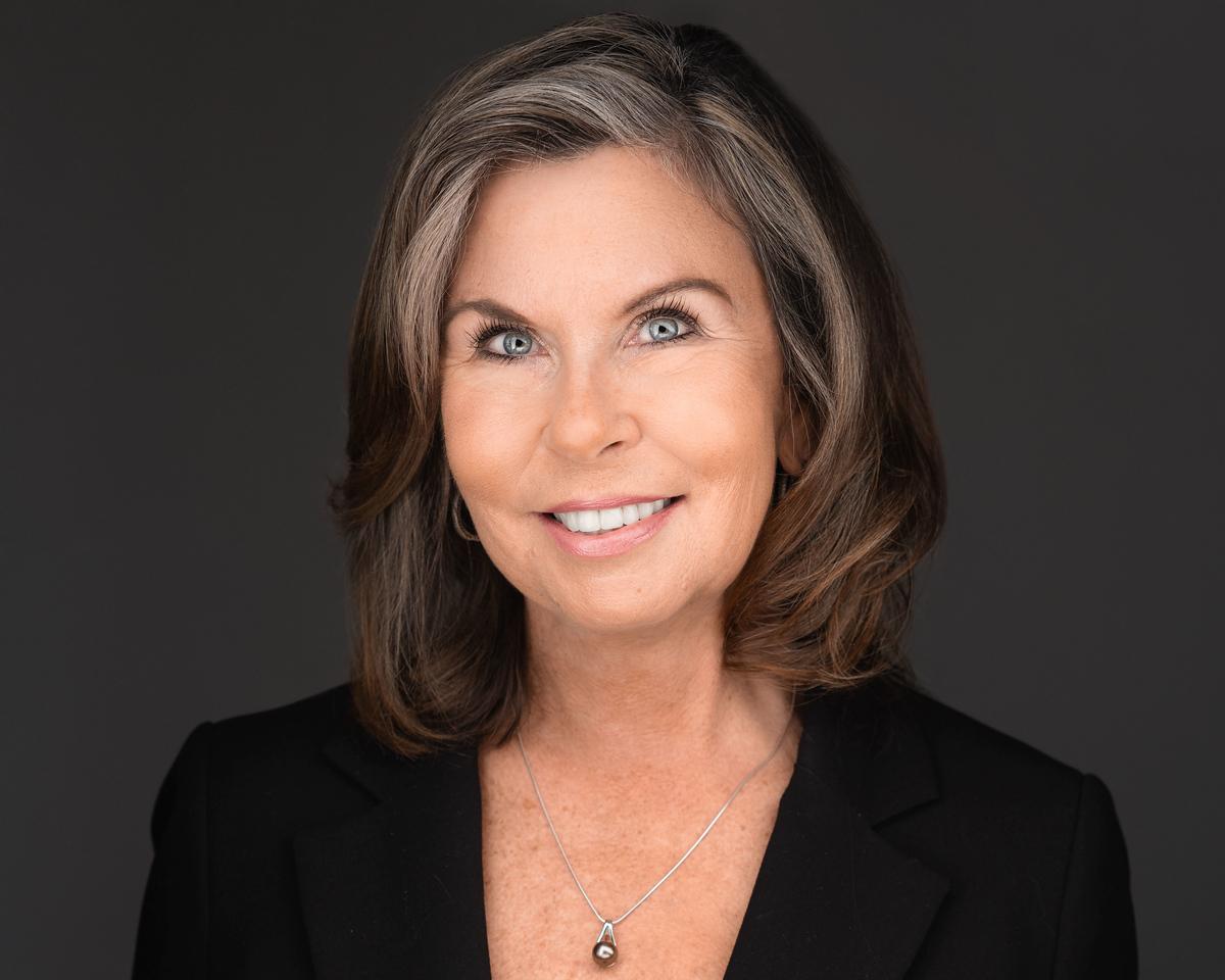 agent-Kerry MacNaull